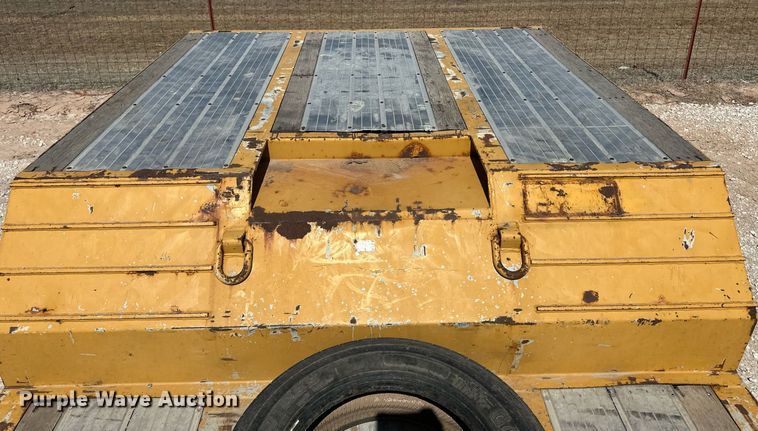 image for item ER8951 2012 Trail King TK54MG-482 lowboy equipment trailer