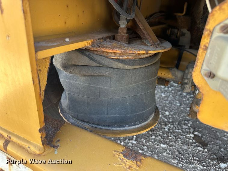 image for item ER8951 2012 Trail King TK54MG-482 lowboy equipment trailer