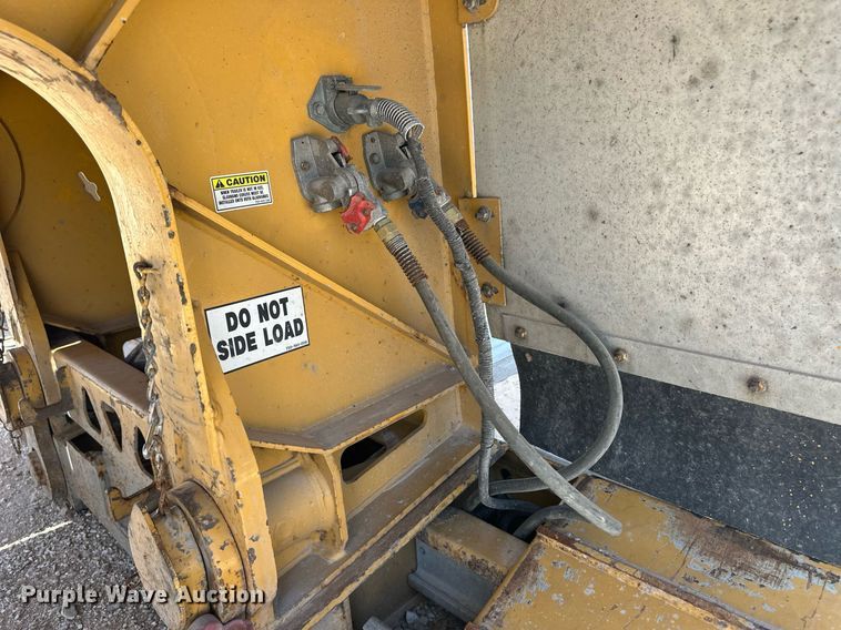 image for item ER8951 2012 Trail King TK54MG-482 lowboy equipment trailer