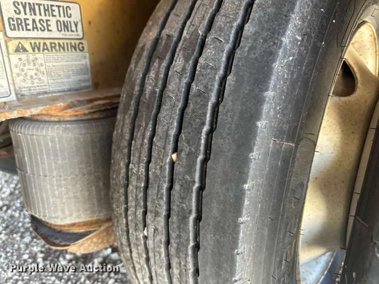 image for item ER8951 2012 Trail King TK54MG-482 lowboy equipment trailer