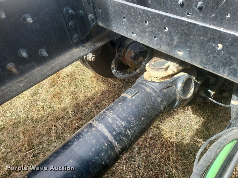 image for item ME9313 2017 Volvo VNL semi truck