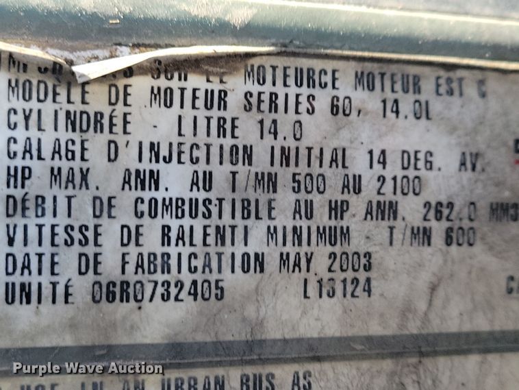 image for item NB9998 2004 Freightliner Columbia semi truck