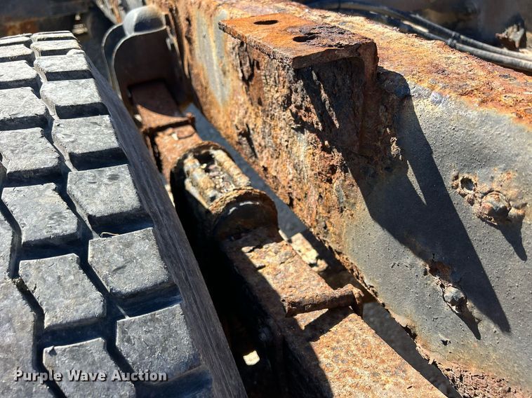 image for item ND9395 2001 International 8100 truck cab and chassis