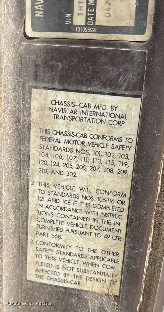 image for item OB9484 1991 International 4900 fuel truck