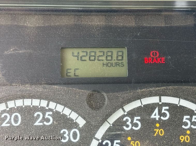 image for item OB9553 2002 Freightliner FL112 roll-off container truck