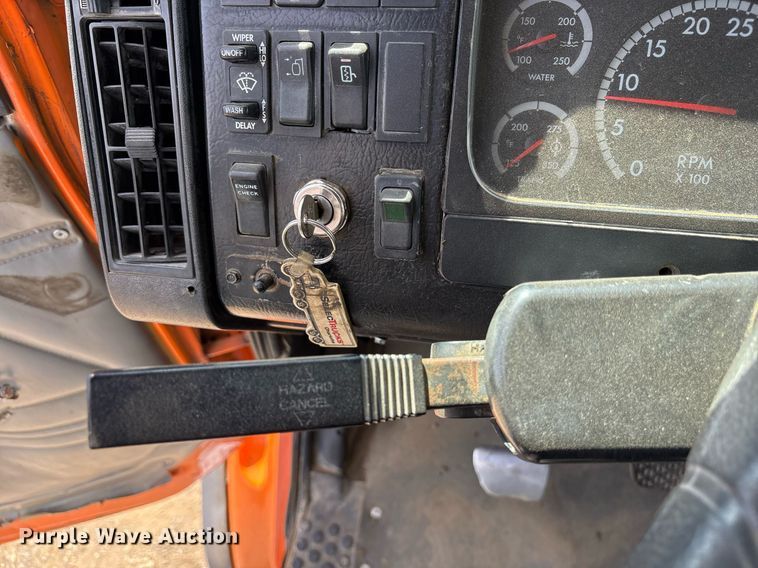 image for item OB9553 2002 Freightliner FL112 roll-off container truck