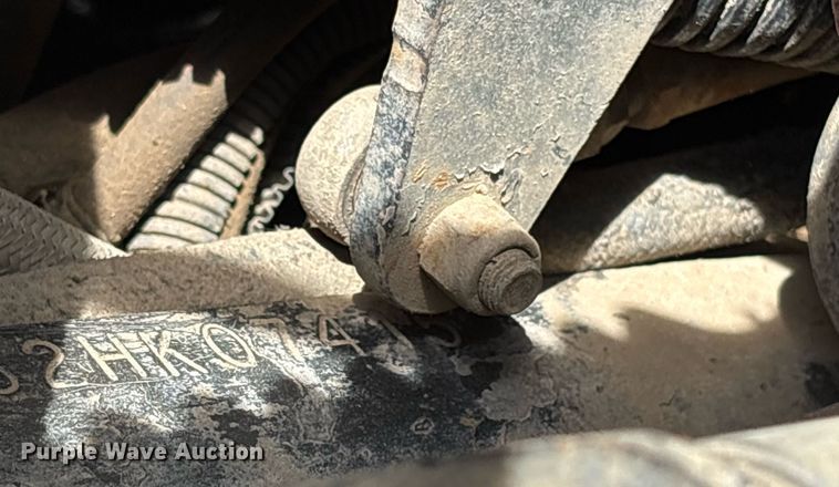 image for item OB9553 2002 Freightliner FL112 roll-off container truck