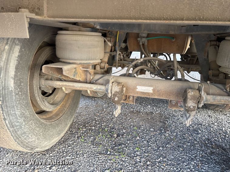 image for item OB9603 2003 Trailmobile dry van trailer