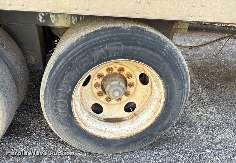 image for item OB9603 2003 Trailmobile dry van trailer