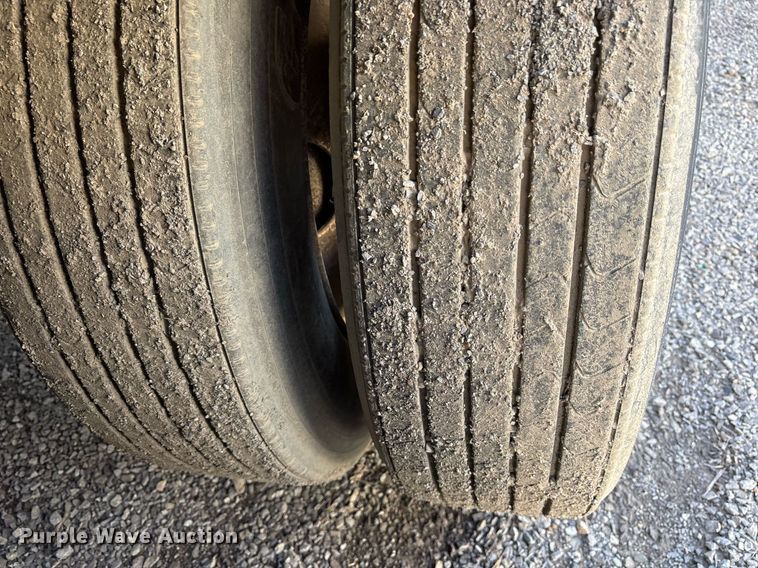 image for item OB9603 2003 Trailmobile dry van trailer