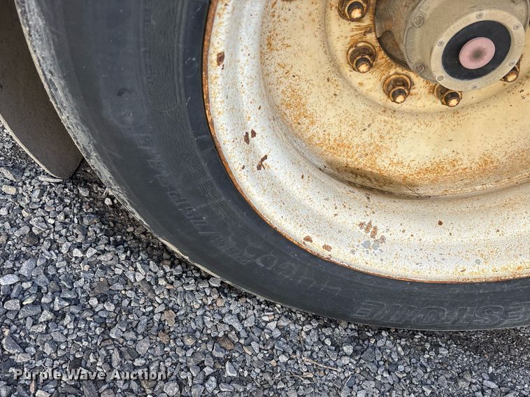 image for item OB9603 2003 Trailmobile dry van trailer