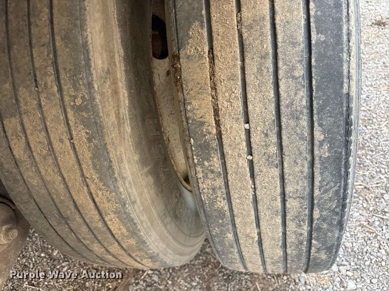 image for item OB9603 2003 Trailmobile dry van trailer