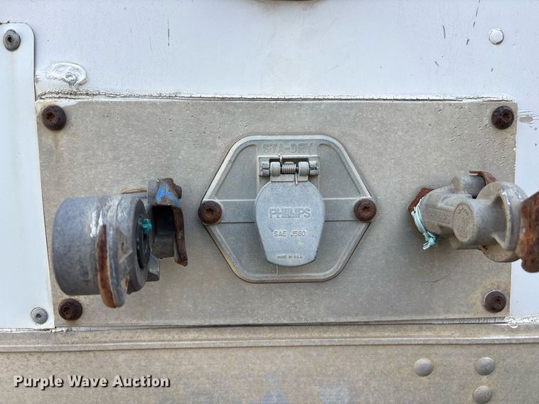 image for item OB9603 2003 Trailmobile dry van trailer