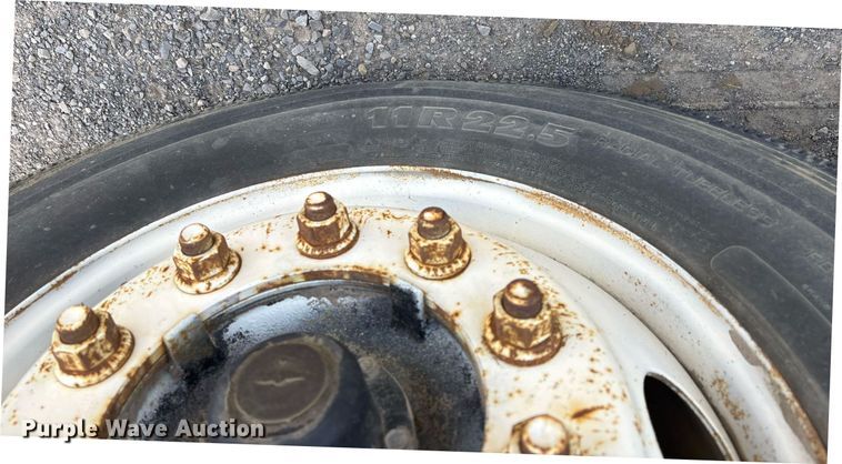 image for item OB9604 2003 International 8100 semi truck