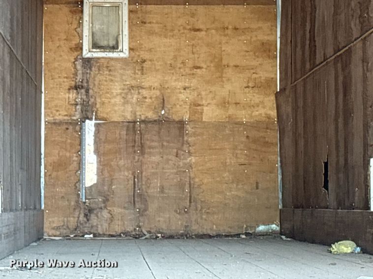 image for item OB9606 1996 Trailmobile dry van trailer