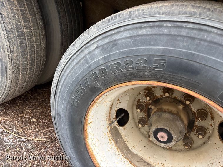 image for item OB9606 1996 Trailmobile dry van trailer