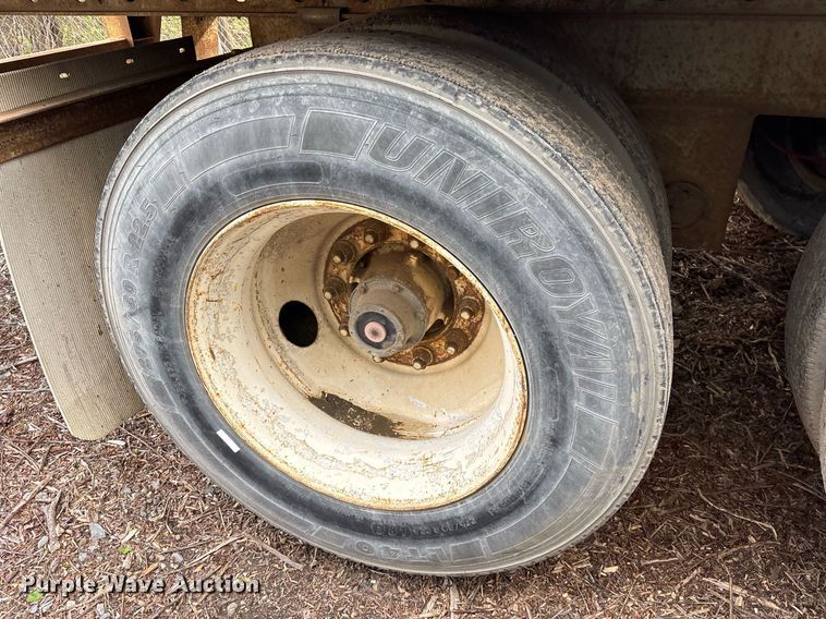 image for item OB9606 1996 Trailmobile dry van trailer