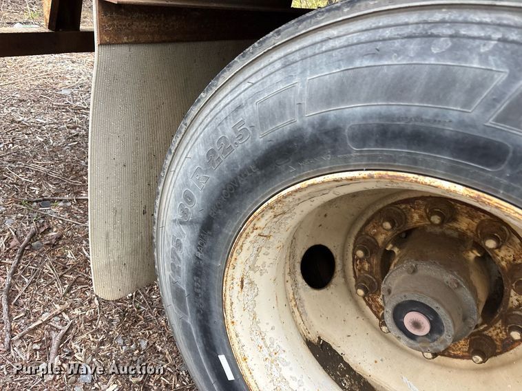 image for item OB9606 1996 Trailmobile dry van trailer