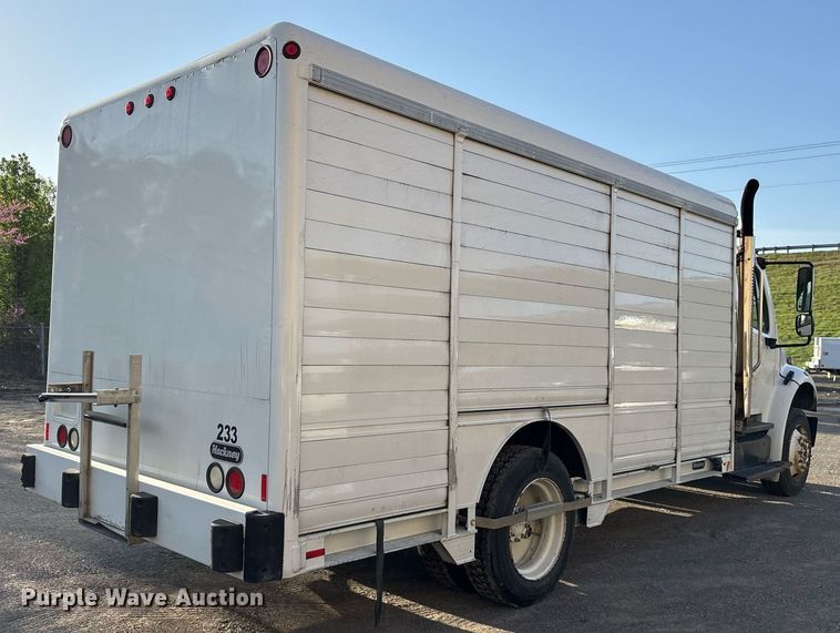 image for item OB9607 2012 Freightliner Business Class M2 delivery truck