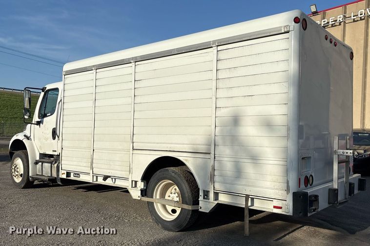 image for item OB9607 2012 Freightliner Business Class M2 delivery truck