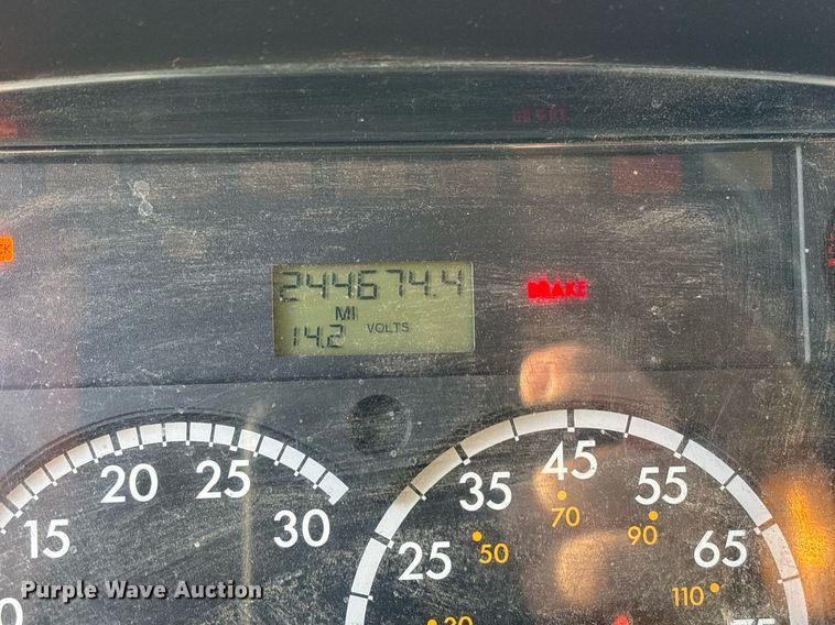 image for item OB9607 2012 Freightliner Business Class M2 delivery truck