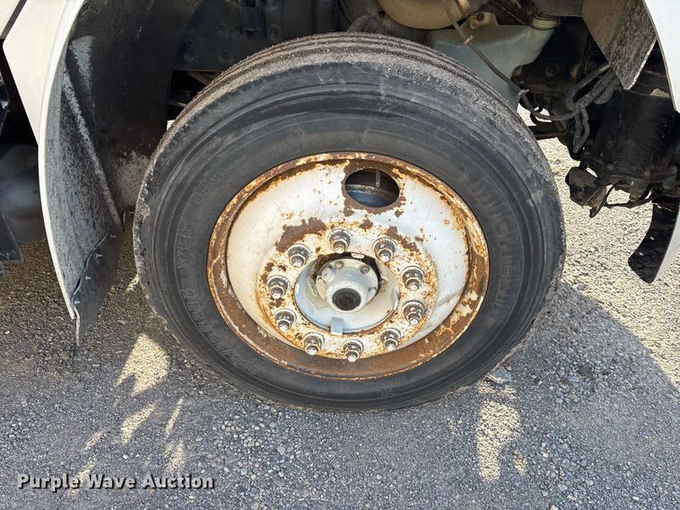 image for item OB9607 2012 Freightliner Business Class M2 delivery truck