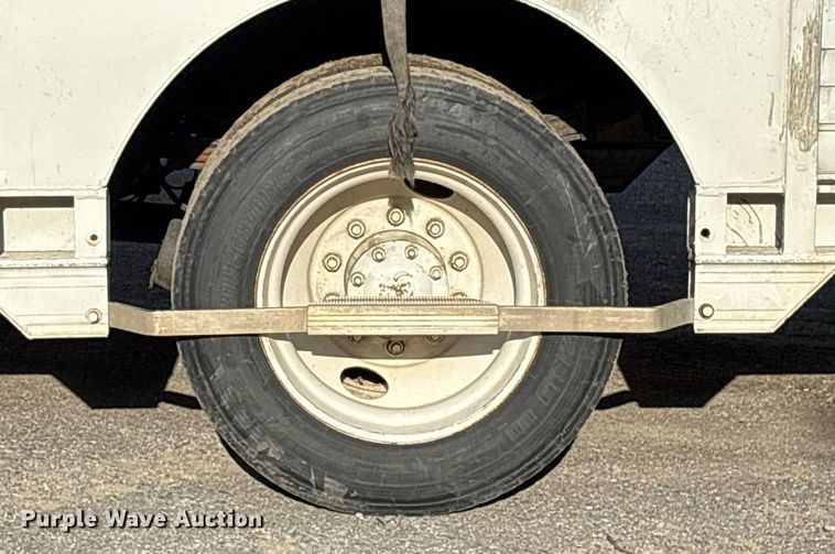 image for item OB9607 2012 Freightliner Business Class M2 delivery truck