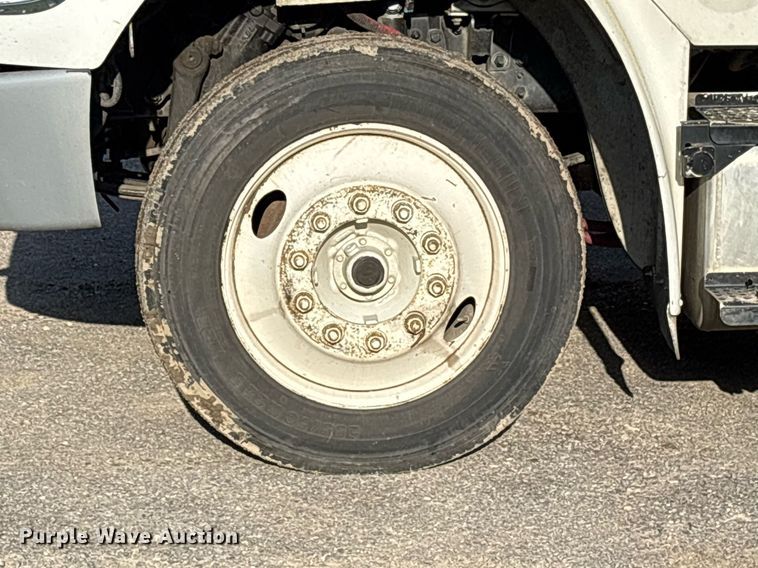 image for item OB9607 2012 Freightliner Business Class M2 delivery truck