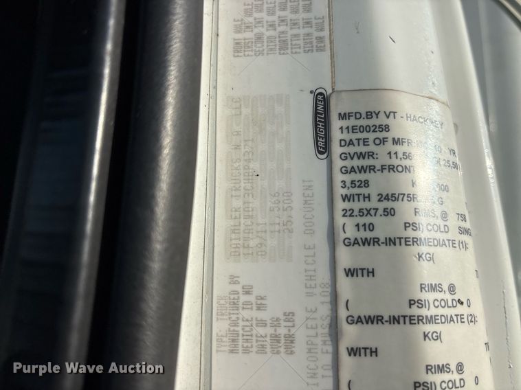 image for item OB9607 2012 Freightliner Business Class M2 delivery truck