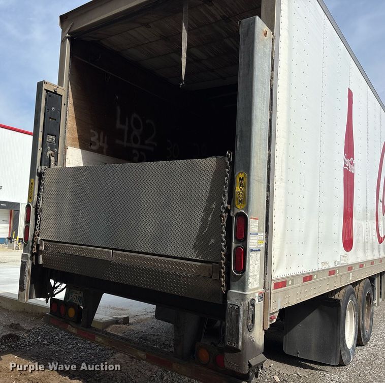 image for item OB9608 2009 Utility dry van trailer