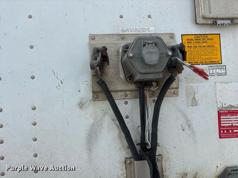 image for item OB9608 2009 Utility dry van trailer