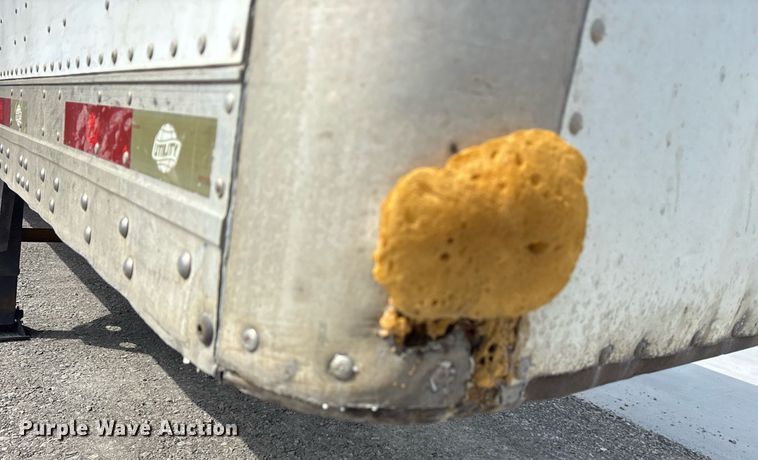 image for item OB9608 2009 Utility dry van trailer