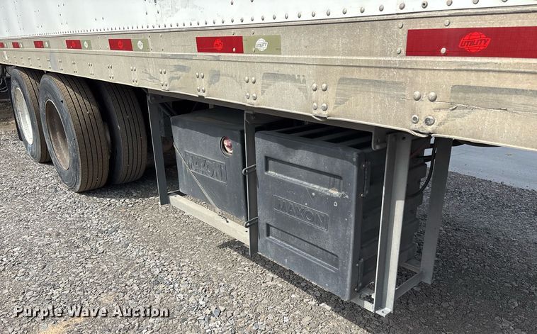 image for item OB9608 2009 Utility dry van trailer