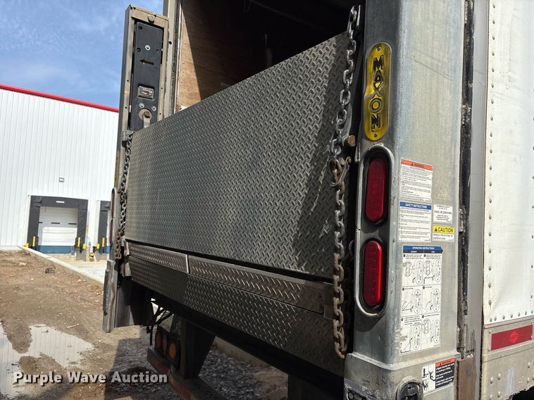 image for item OB9608 2009 Utility dry van trailer