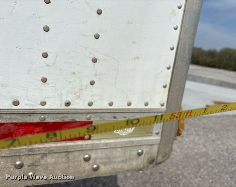 image for item OB9608 2009 Utility dry van trailer