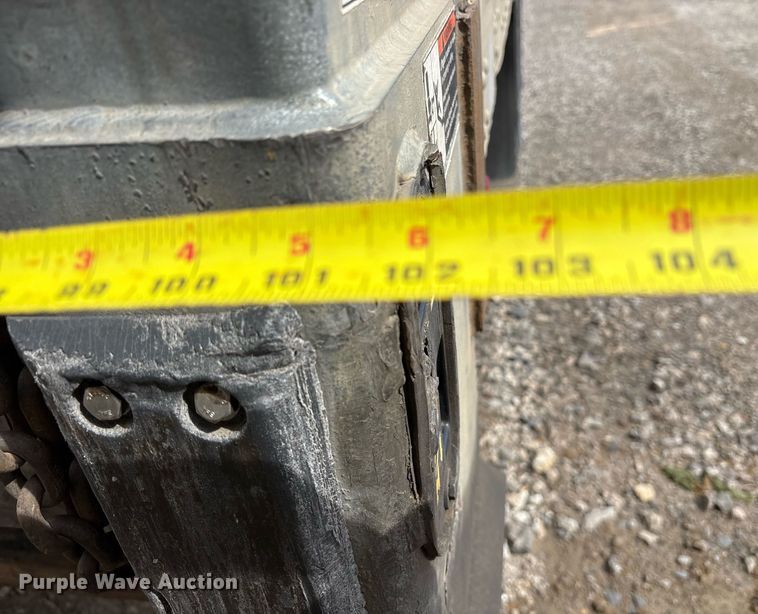 image for item OB9608 2009 Utility dry van trailer