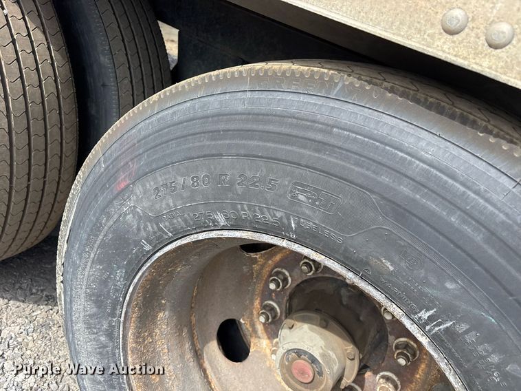 image for item OB9608 2009 Utility dry van trailer