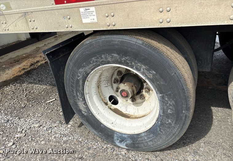 image for item OB9608 2009 Utility dry van trailer