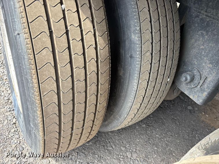 image for item OB9608 2009 Utility dry van trailer