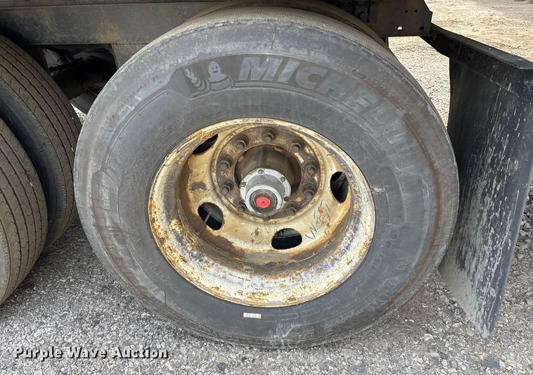 image for item OB9608 2009 Utility dry van trailer