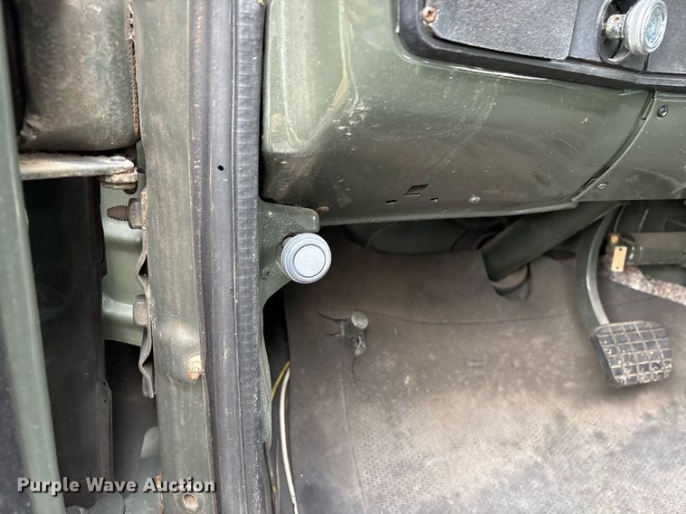 image for item OB9613 1987 Chevrolet C6500 fuel / lube truck