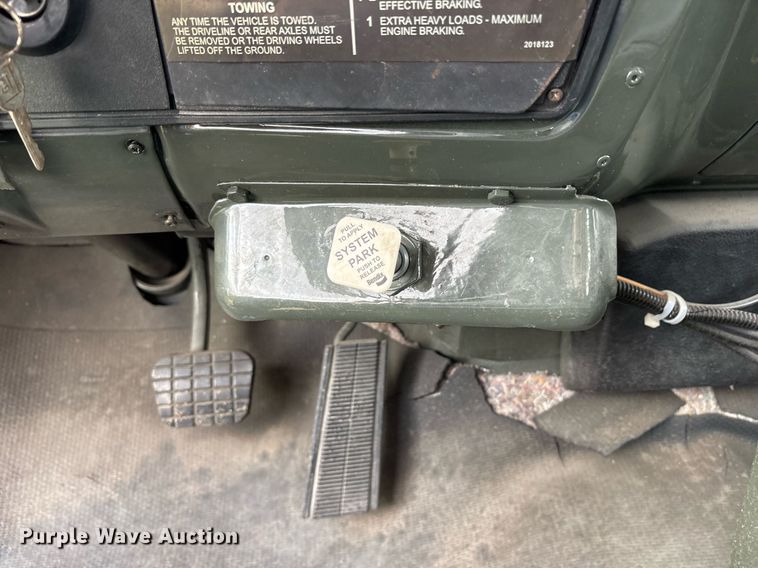 image for item OB9613 1987 Chevrolet C6500 fuel / lube truck