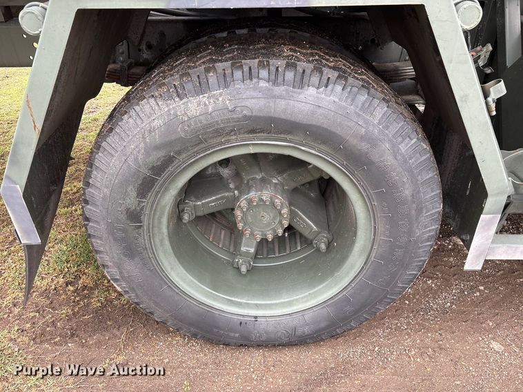 image for item OB9613 1987 Chevrolet C6500 fuel / lube truck