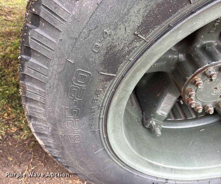 image for item OB9613 1987 Chevrolet C6500 fuel / lube truck