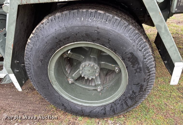 image for item OB9613 1987 Chevrolet C6500 fuel / lube truck