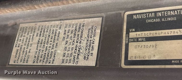 image for item OB9615 1993 International 4700 flatbed truck