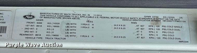 image for item OB9620 2015 Mack CHU613 semi truck