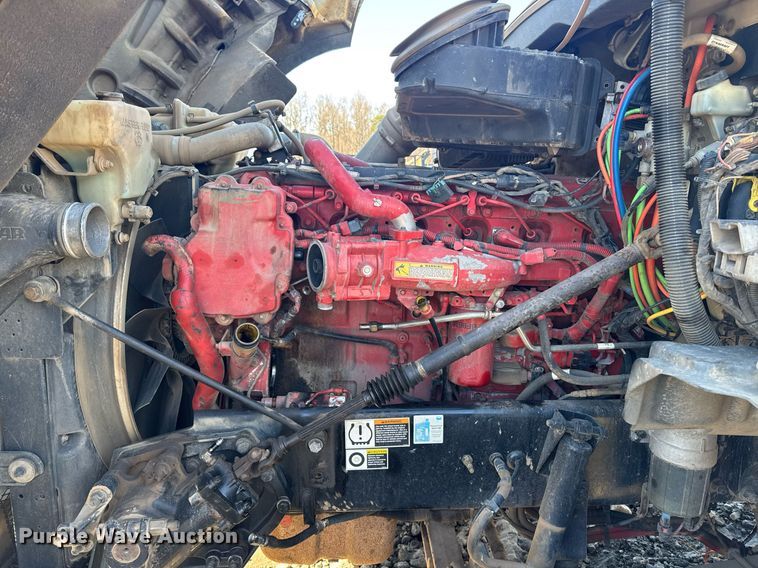 image for item YA0283 2017 Kenworth T880 truck cab and chassis