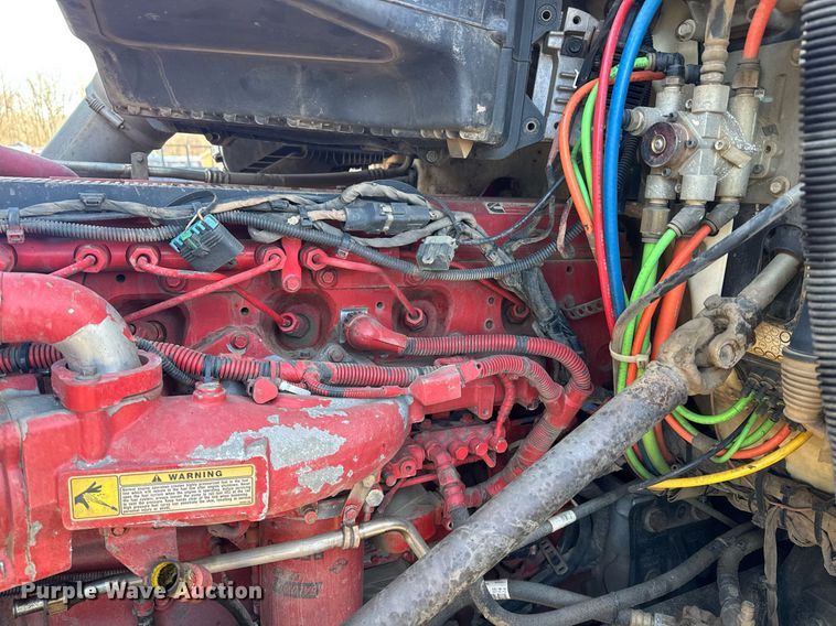 image for item YA0283 2017 Kenworth T880 truck cab and chassis