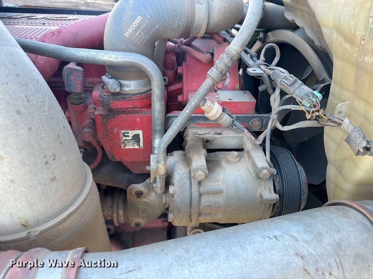 image for item YA0283 2017 Kenworth T880 truck cab and chassis